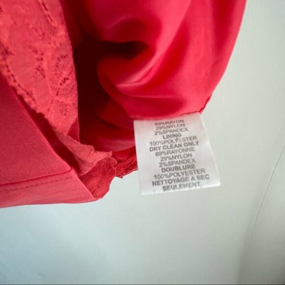 Trina Turk Kenzie dress coral sheath dress sz Small - Picture 12 of 12